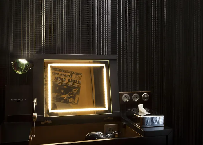 Hotel Montmartre Mon Amour